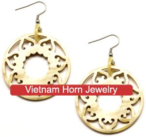 Fashion Horn Earring